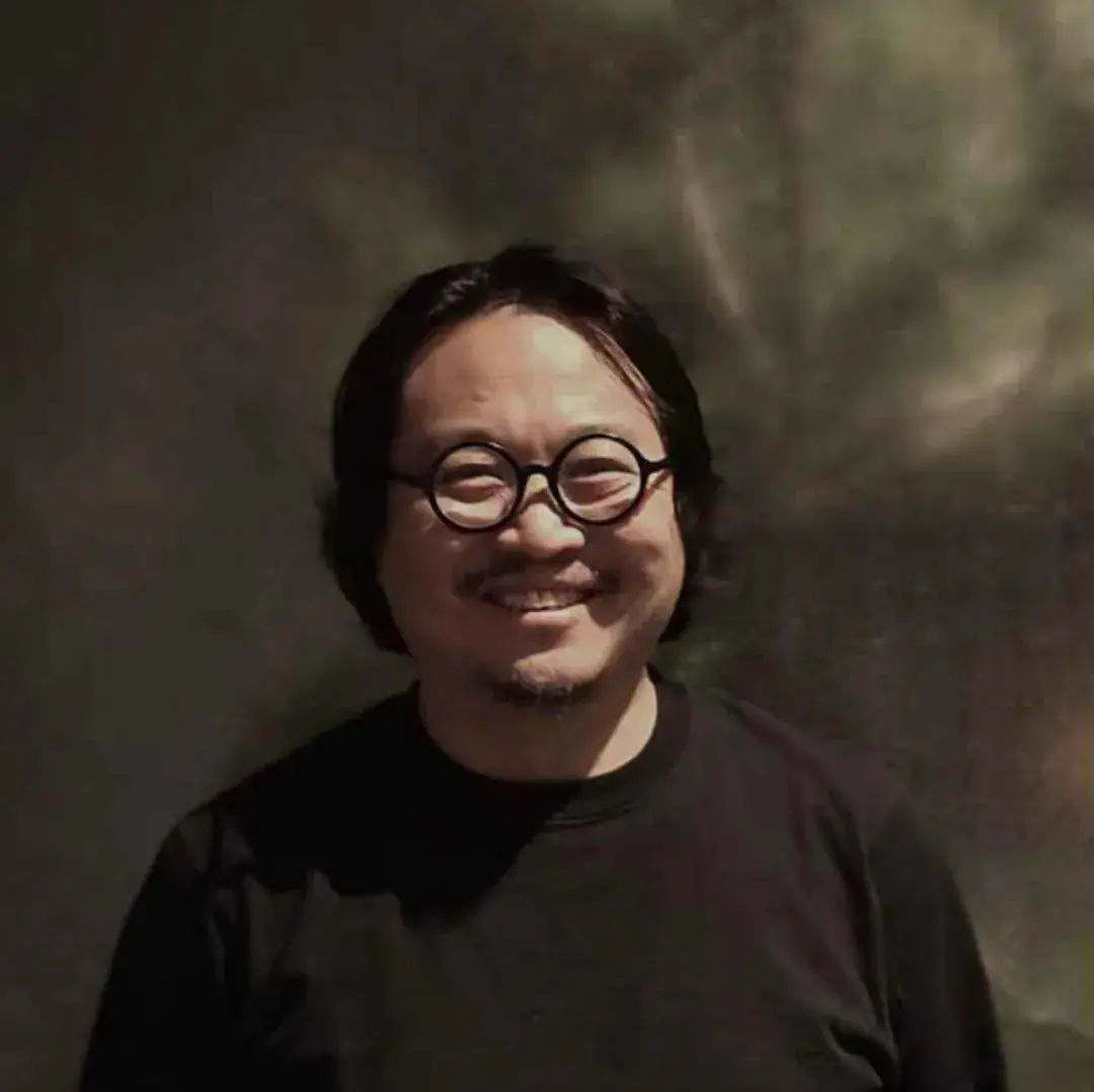 为什么要设计一把新的椅子？——对话多少MoreLess家具创始人侯正光 - 知乎