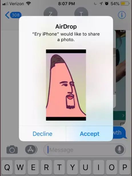 越来越多的痴汉在地铁上用airdrop耍流氓