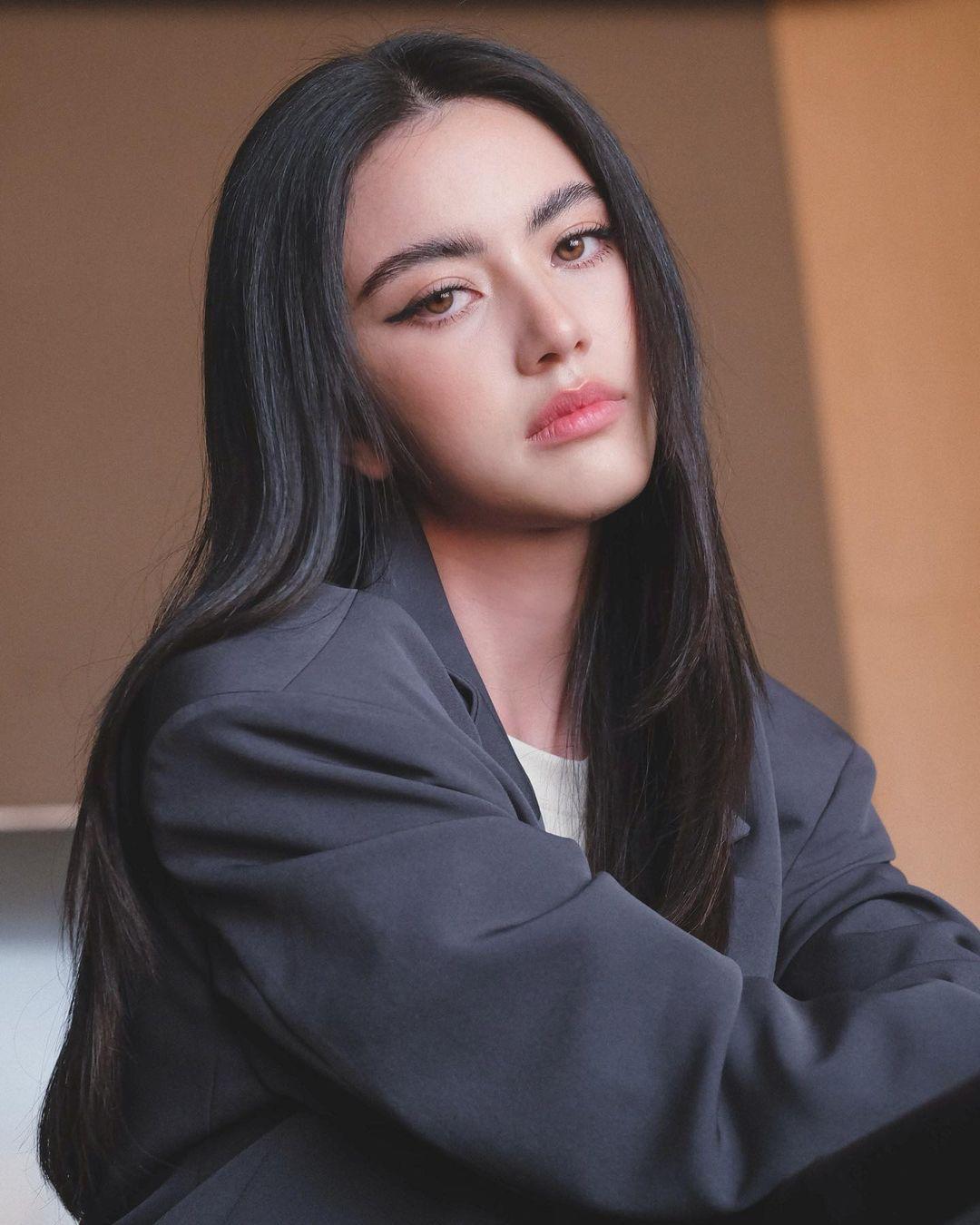 泰国女星黛薇卡霍内mai有哪些特别好看的写真照