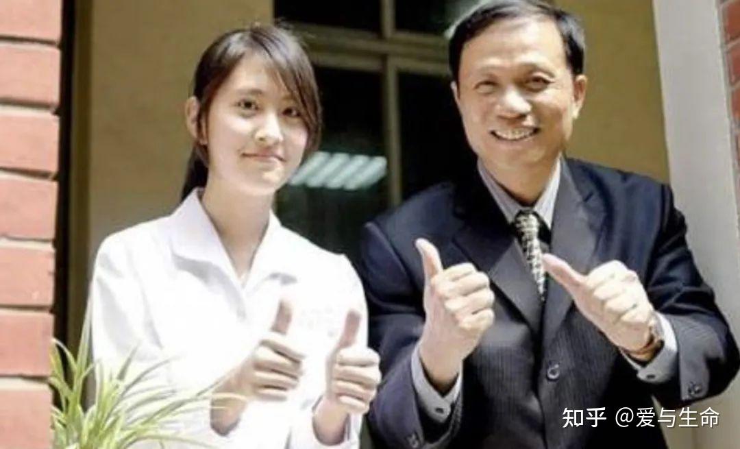 搜寻她时不应只看到八卦腥膻丨林奕含逝世五周年