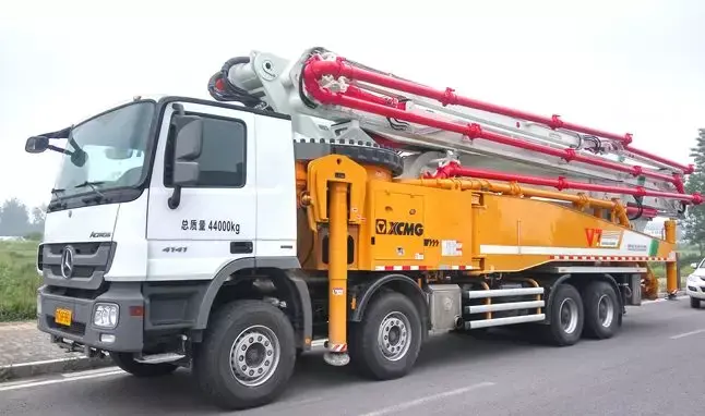 大米数!徐工v7泵车携手服务车挺进江浙沪