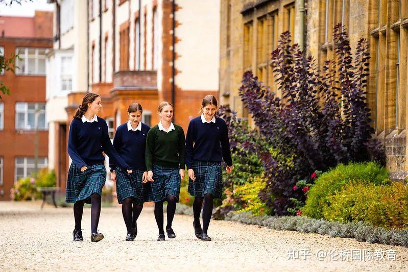 2023年英国夏校强势回归!这个夏天体验不一样的私校旅程! - 知乎