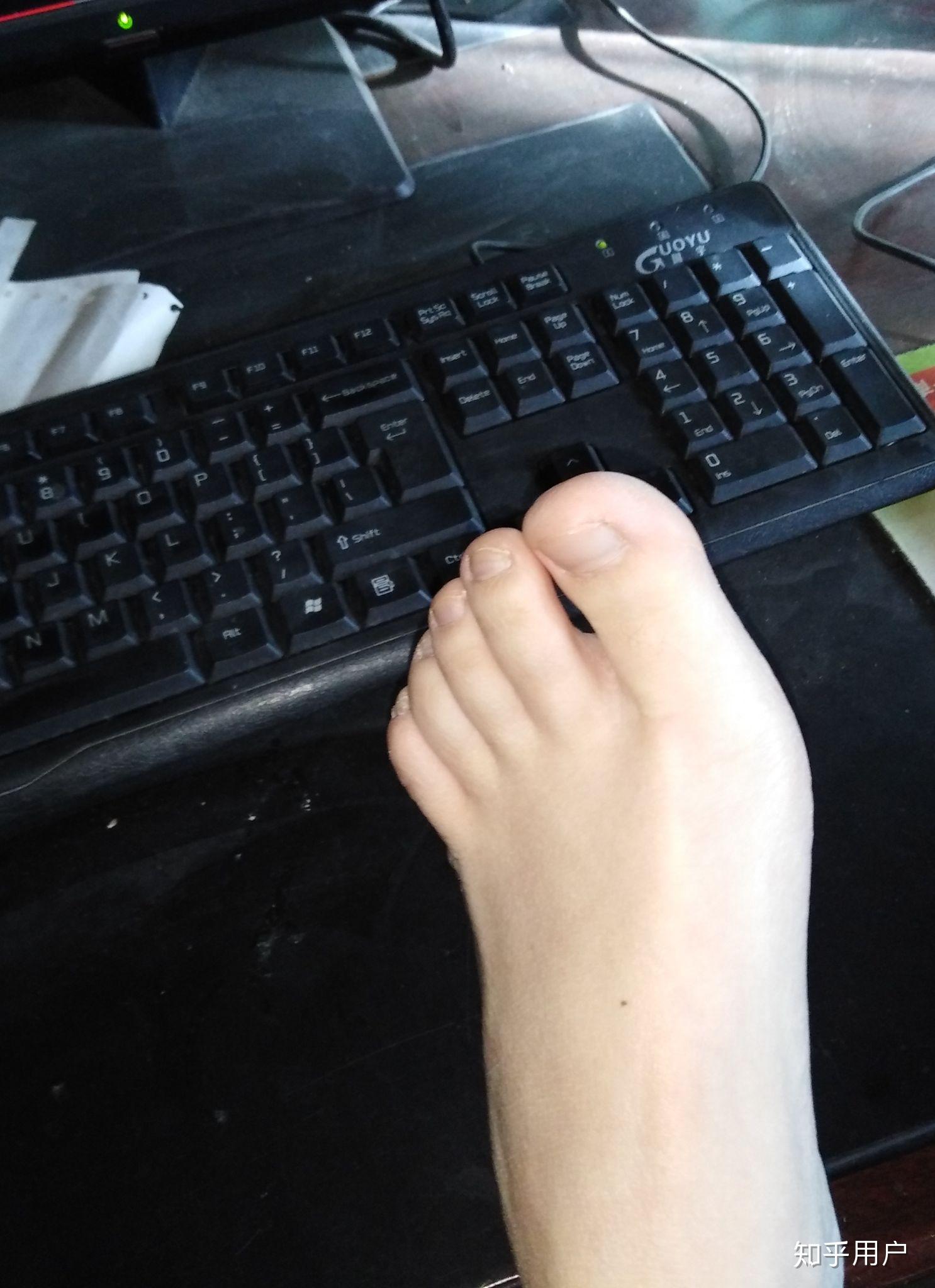 女孩子有一双好看的脚丫是一种什么样的体验