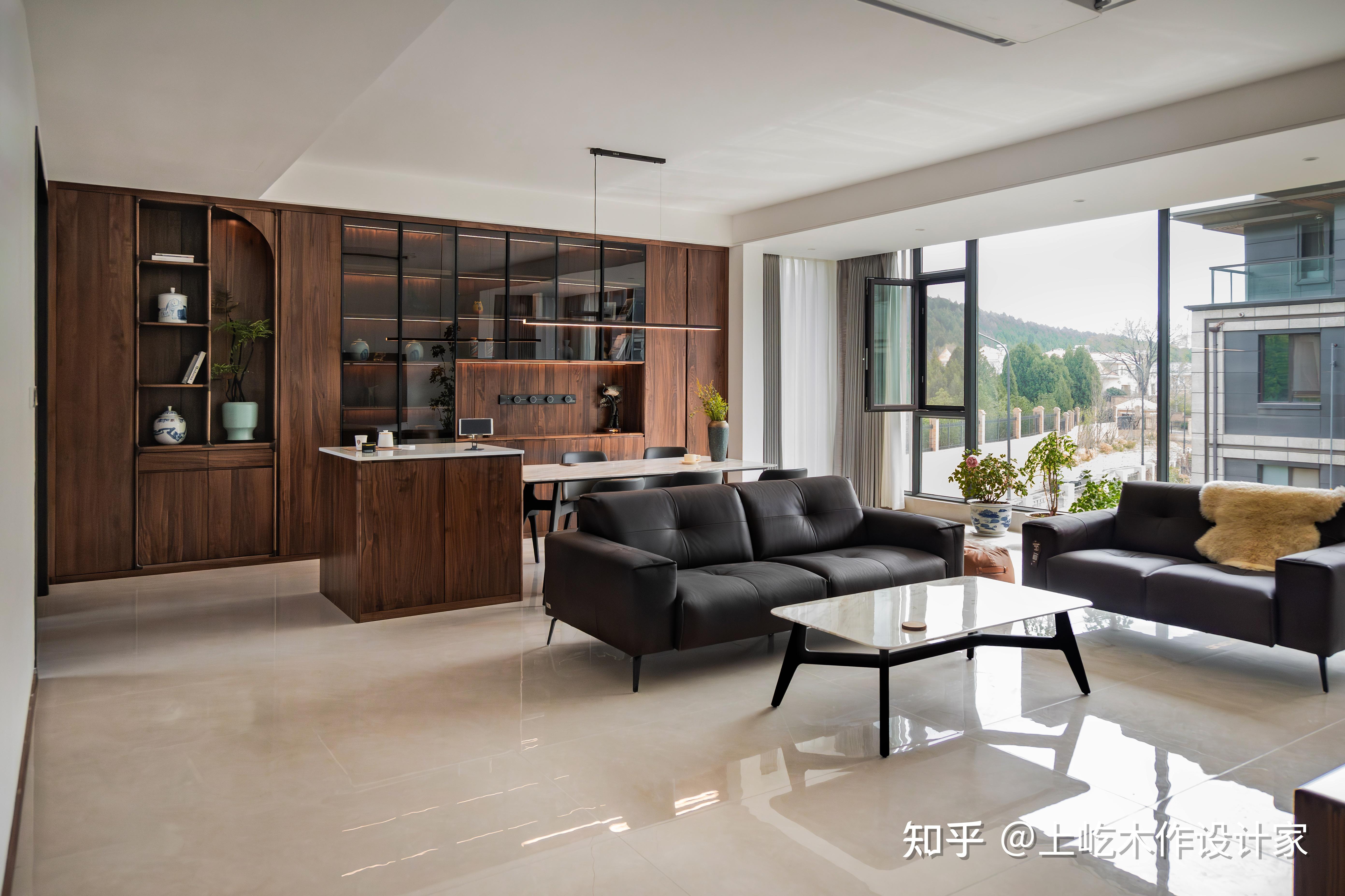 济南案例丨教师夫妇的极简原木风叠墅，温馨不失高级！事实证明：选对木材，事半功倍~ - 知乎
