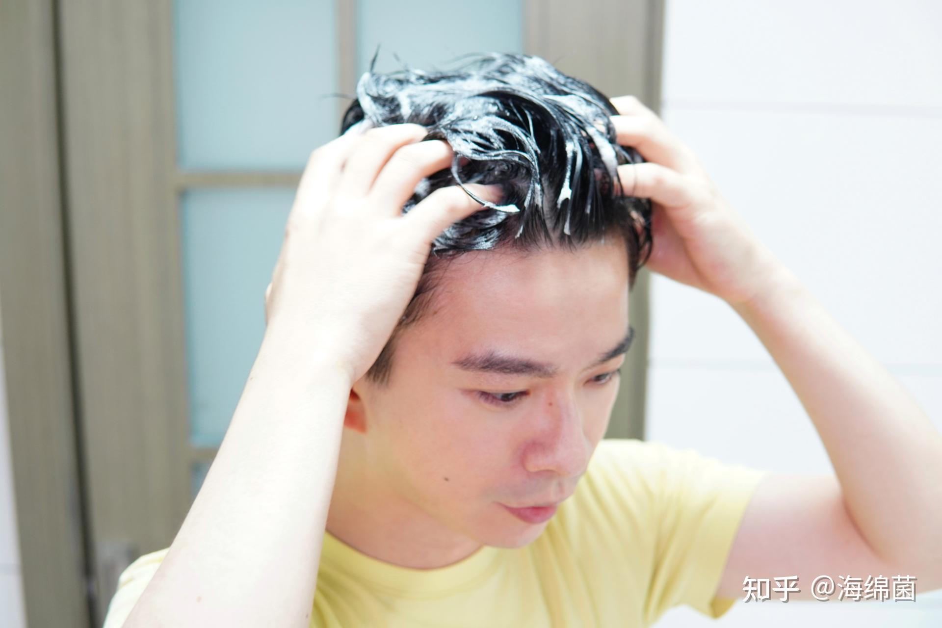 如何使用洗头皂 v2-08cf5aabc93eca1f888244cbe927493c_r.jpg