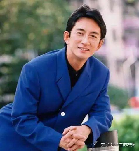 他最早是出演了《魔域桃源》,在这部剧中担任反派角色.
