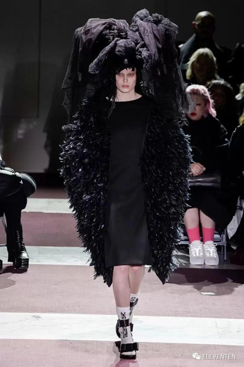 师徒上阵,川久保玲/二宫启Noir Kei Ninomiya2020秋冬女装- 知乎 师徒上阵,川久保玲/二宫启Noir Kei Ninomiya2020秋冬女装- 知乎