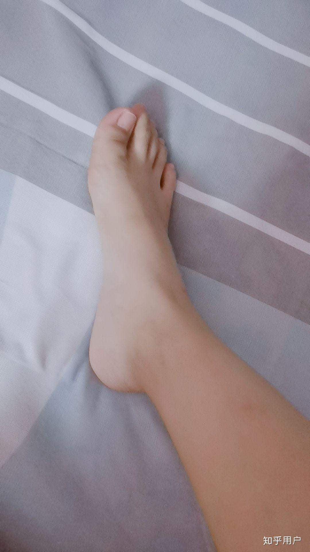 拥有希腊脚的女生真的有更大的可能是美女吗