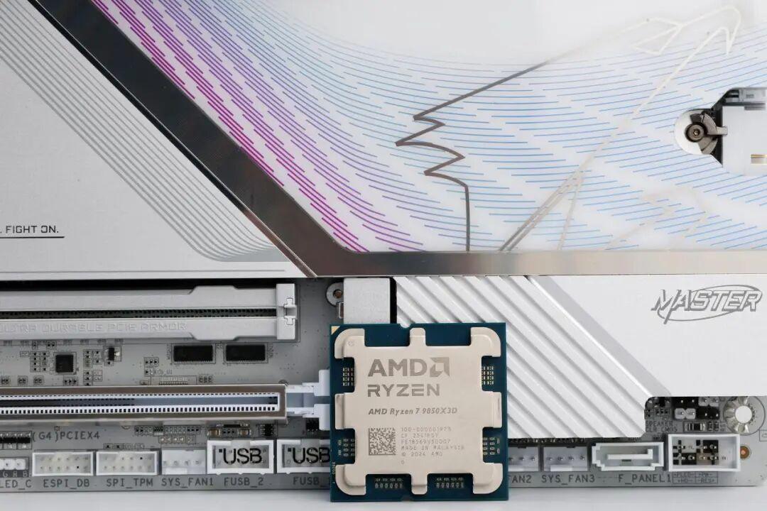 比锐龙7 9800X3D强多少?AMD锐龙7 9850X3D处理器首发测试
