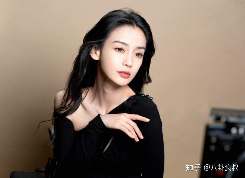 许嵩取证王源感恩赵英俊袁姗姗被绿ab艳压九亿姐黄晓明嫌弃女团