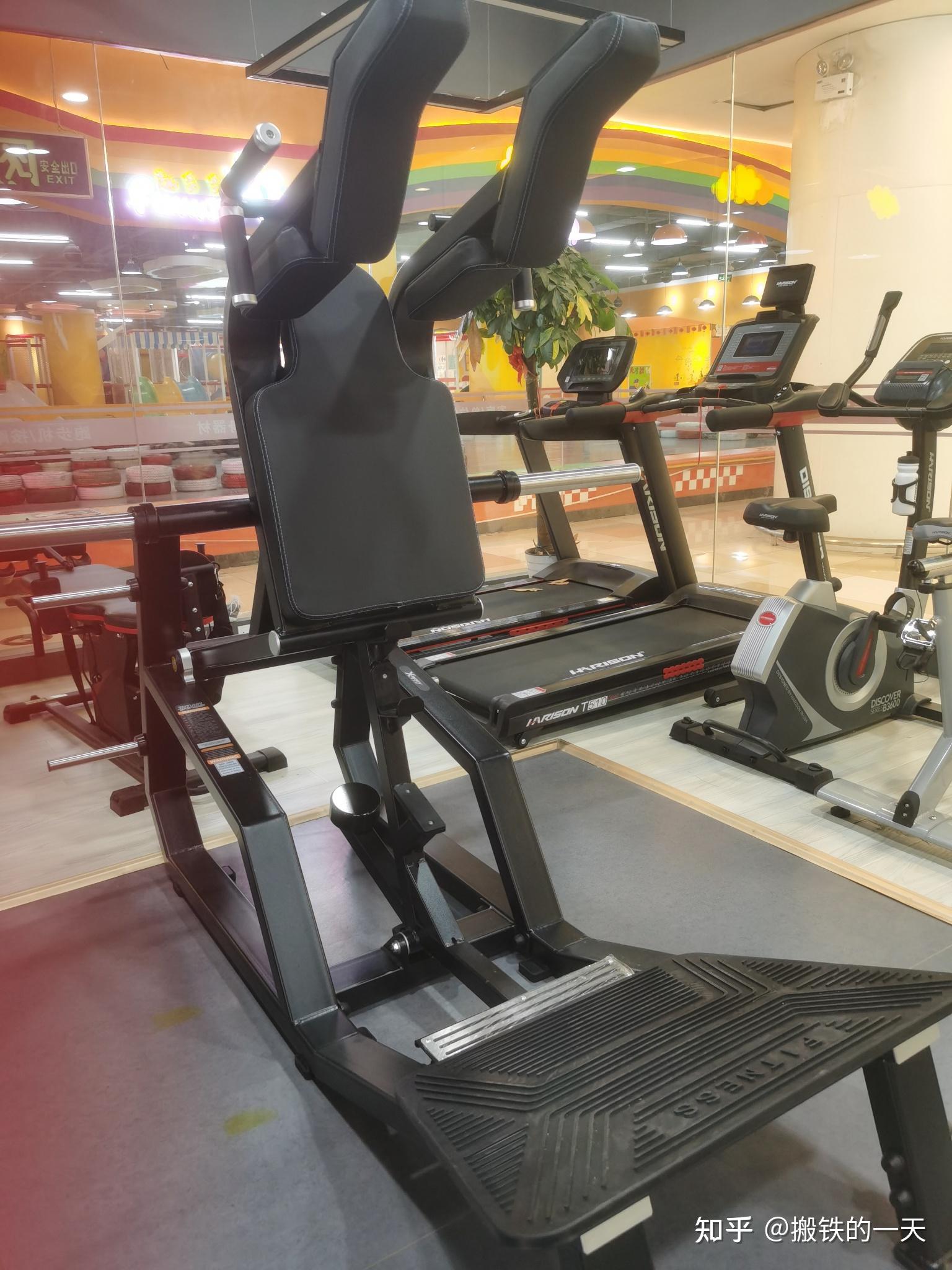 居家练臀减脂需要那些器械