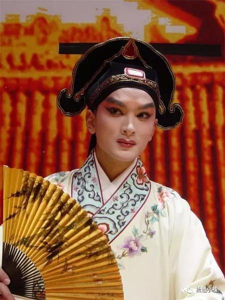 爱情故事的男一号巾生其他:《金雀记》潘岳,《白罗衫》徐继祖北京大学