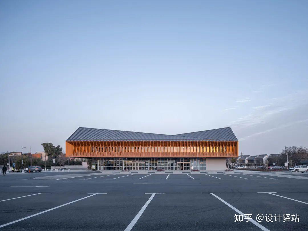 【优秀设计案例4】 · 上海朱家角游客服务中心 - 知乎
