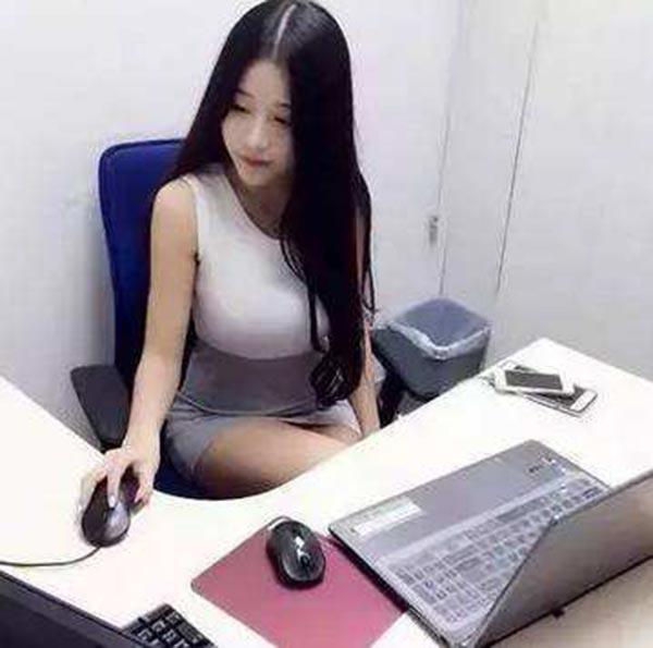 公司新来个漂亮女同事 只要一招追到她 知乎