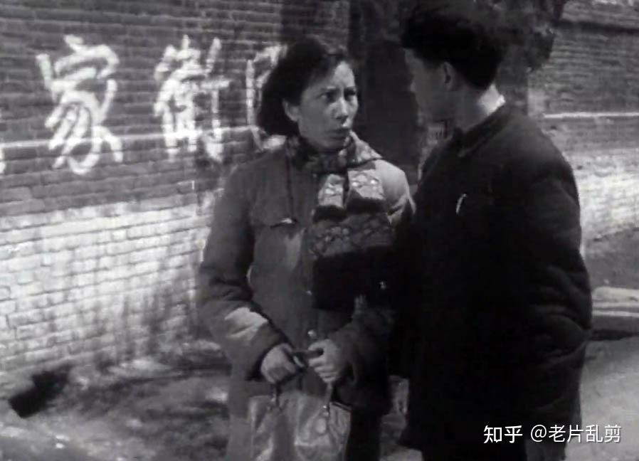 电影《试航》扮演小张在于彦夫执导的《笑逐颜开》中饰演王丽云1959年