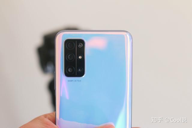 荣耀30s首测5g手机界的平头哥售价2399元