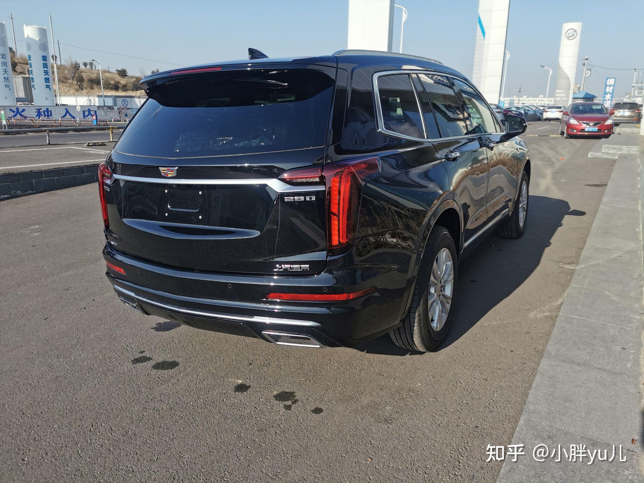 大尺寸凯迪拉克xt6,居家商务两不误