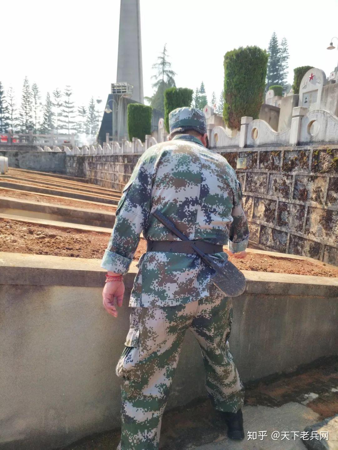 绿色军衣歌曲原唱现场版 v2-0ab057725ae74edb1d7460c7378f6902_r.jpg