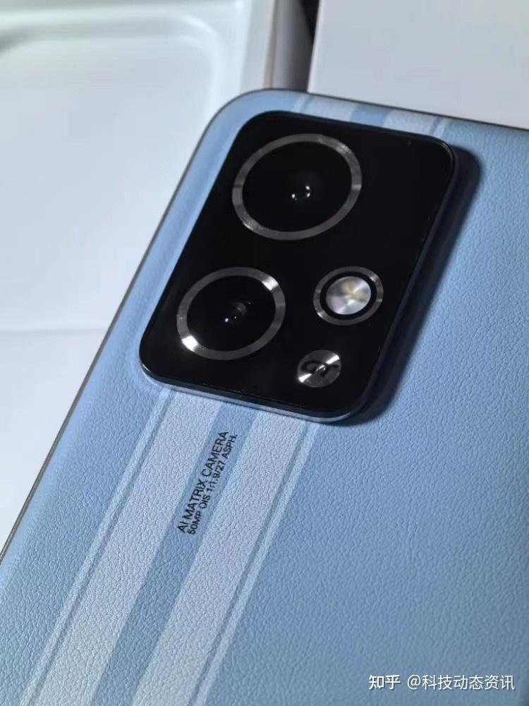 荣耀爆发了旗舰三芯5000mah索尼imx906仅2599元