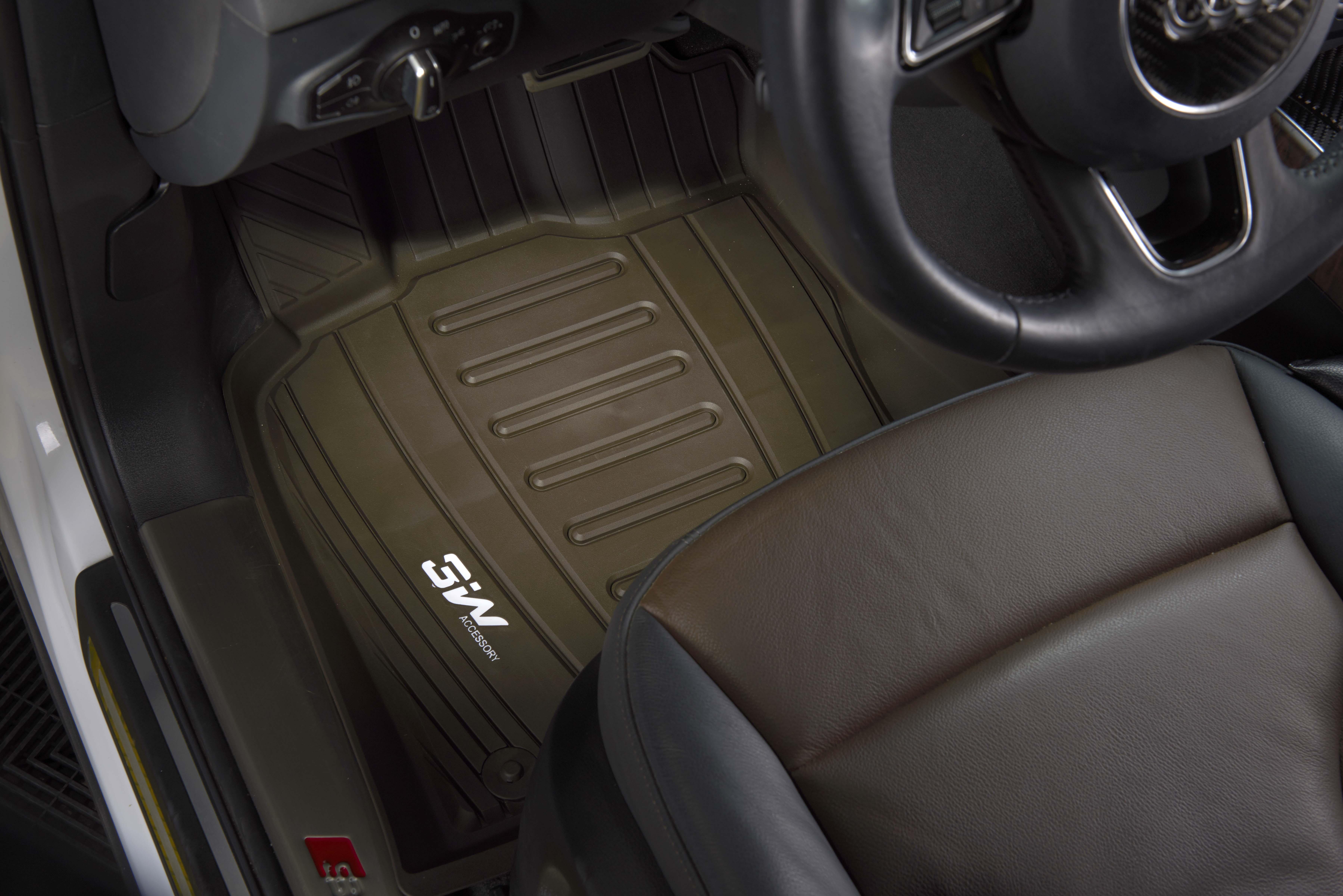 奥迪q5脚垫装车效果