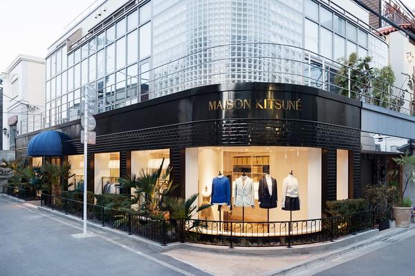 法国知名时尚名所maison kitsune进入日本市场时也毫不犹豫选择了东京