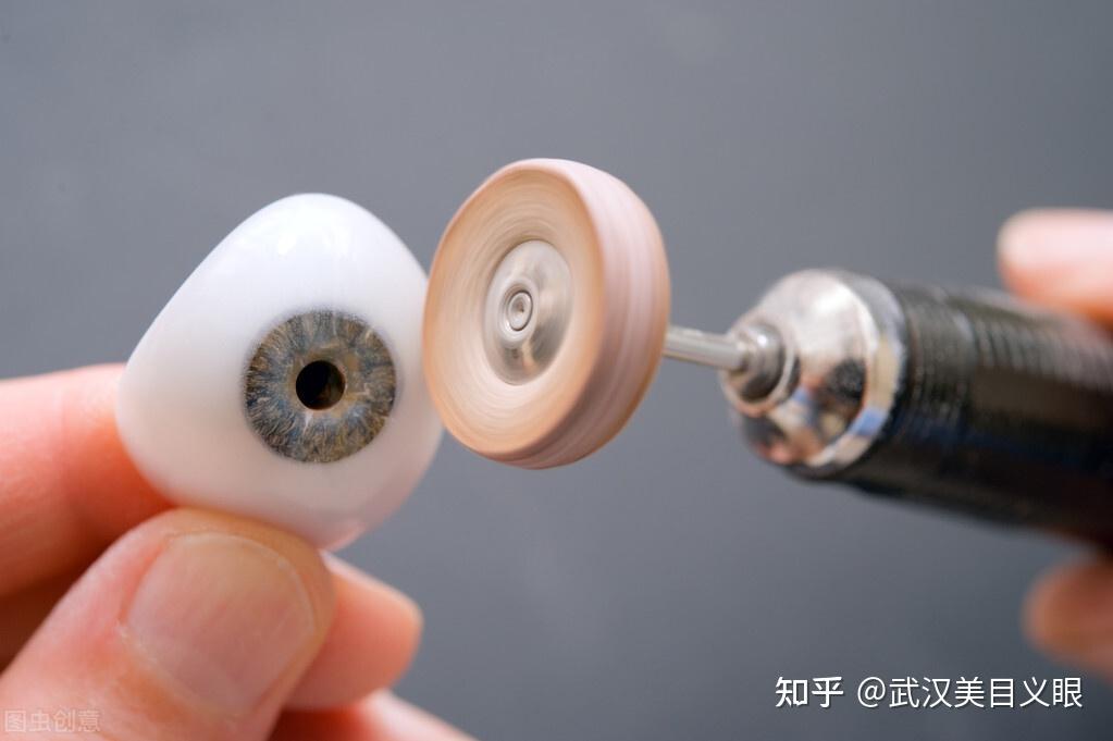 如何选择义眼片定制机构了解这几点就够了