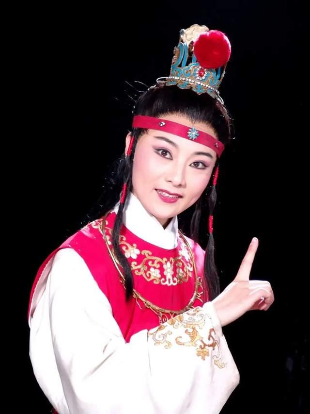 从女驸马到红楼梦黄梅戏为何如此经典