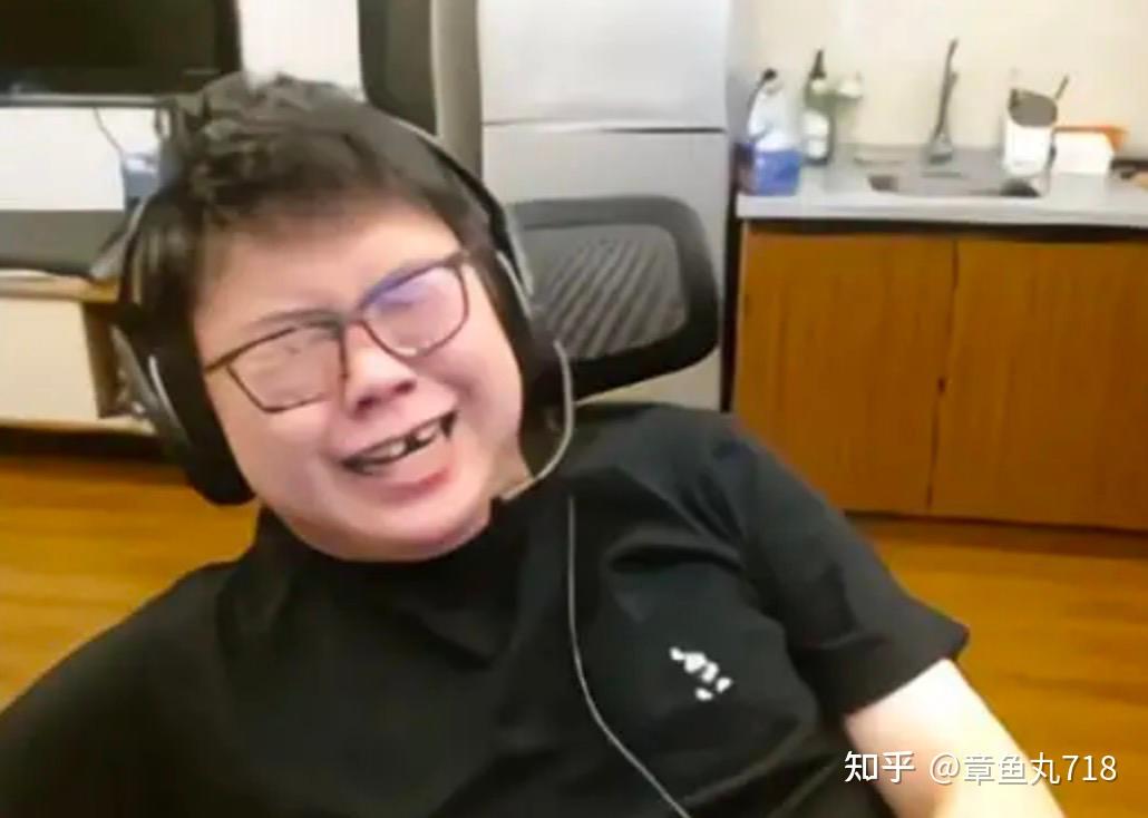 DOTA2：查理斯爆料皮鞋杨初中没毕业？后者表示我是中专学历 - 知乎