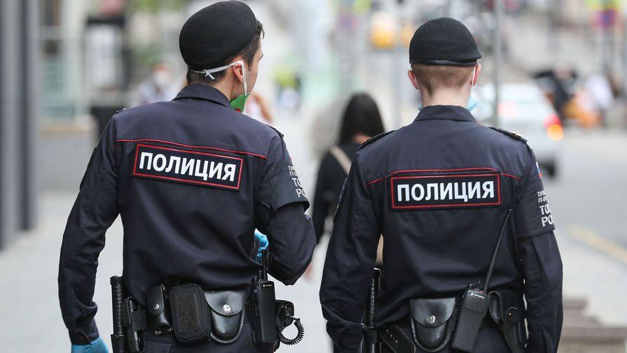 俄罗斯警察硬核执法图片