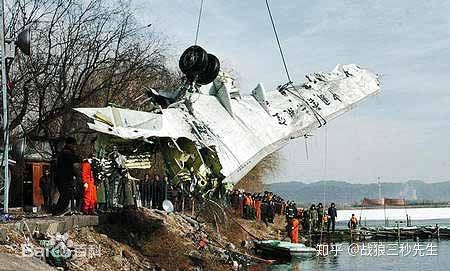 东航坠机事故遗体图片