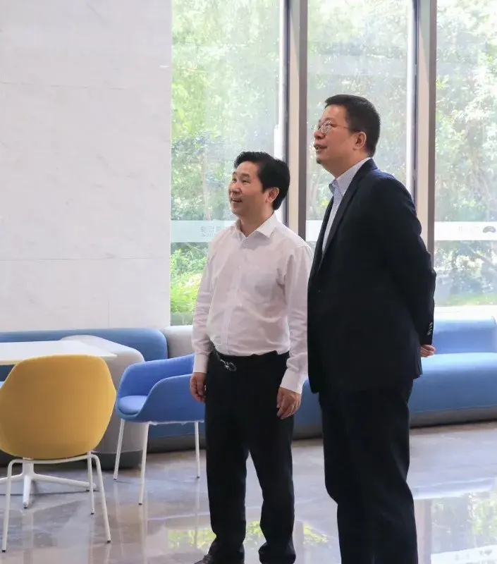 江阴农商银行苏州分行行长张建新一行莅临中国汇融走访调研 - 知乎