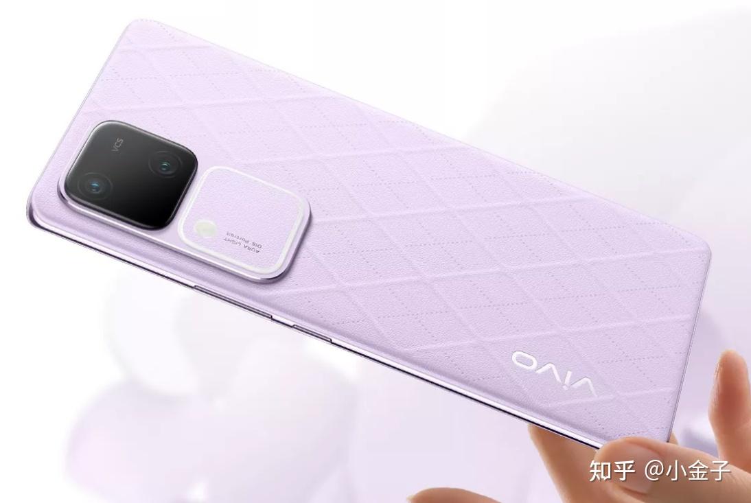 2千价位时尚轻薄拍照手机荣耀100与vivos18选谁看了就明白了