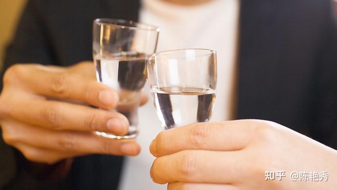为什么爱喝烈酒的老外好像并不喜欢喝中国白酒原来理由是这样