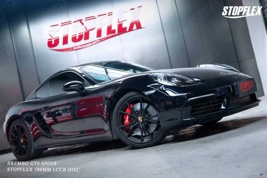 保时捷 718升级Brembo GT6-碳陶刹车案例参考