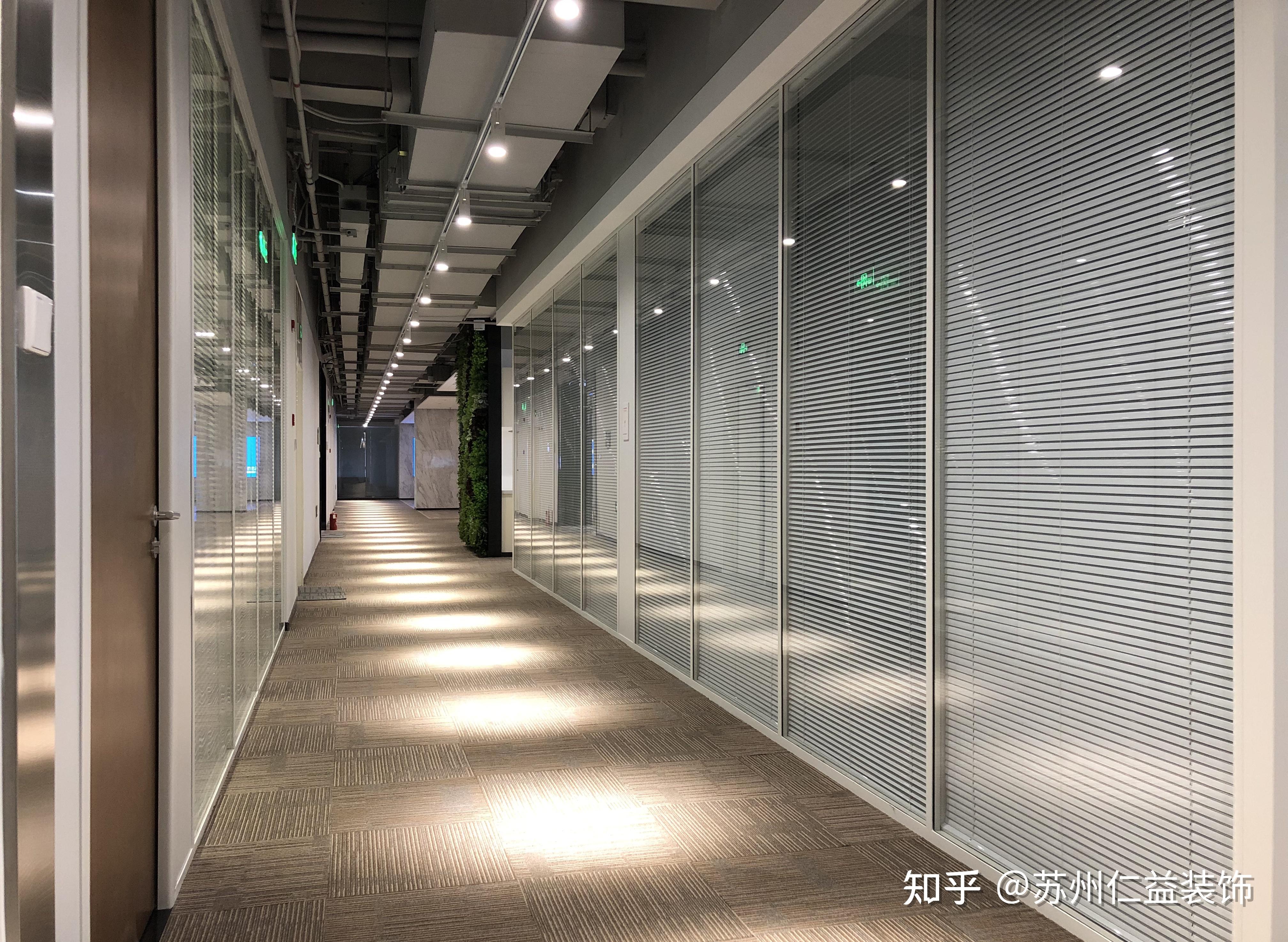 什么是隔断办公室高隔断的正确选择方法简介