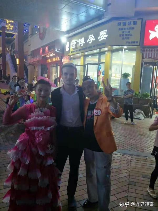 肖剑抖音_抖音肖建兵简介_抖音肖剑咸鱼之王是真的吗