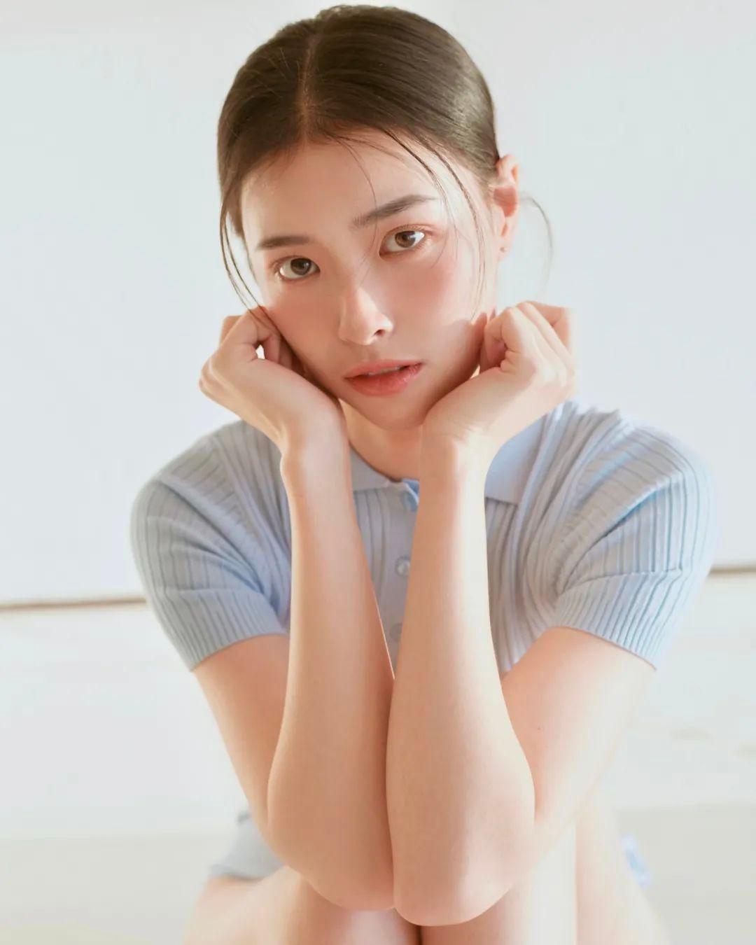 萱萱:身高168cm,北京模特,活泼开朗,喜欢表演,热爱舞台 - 知乎