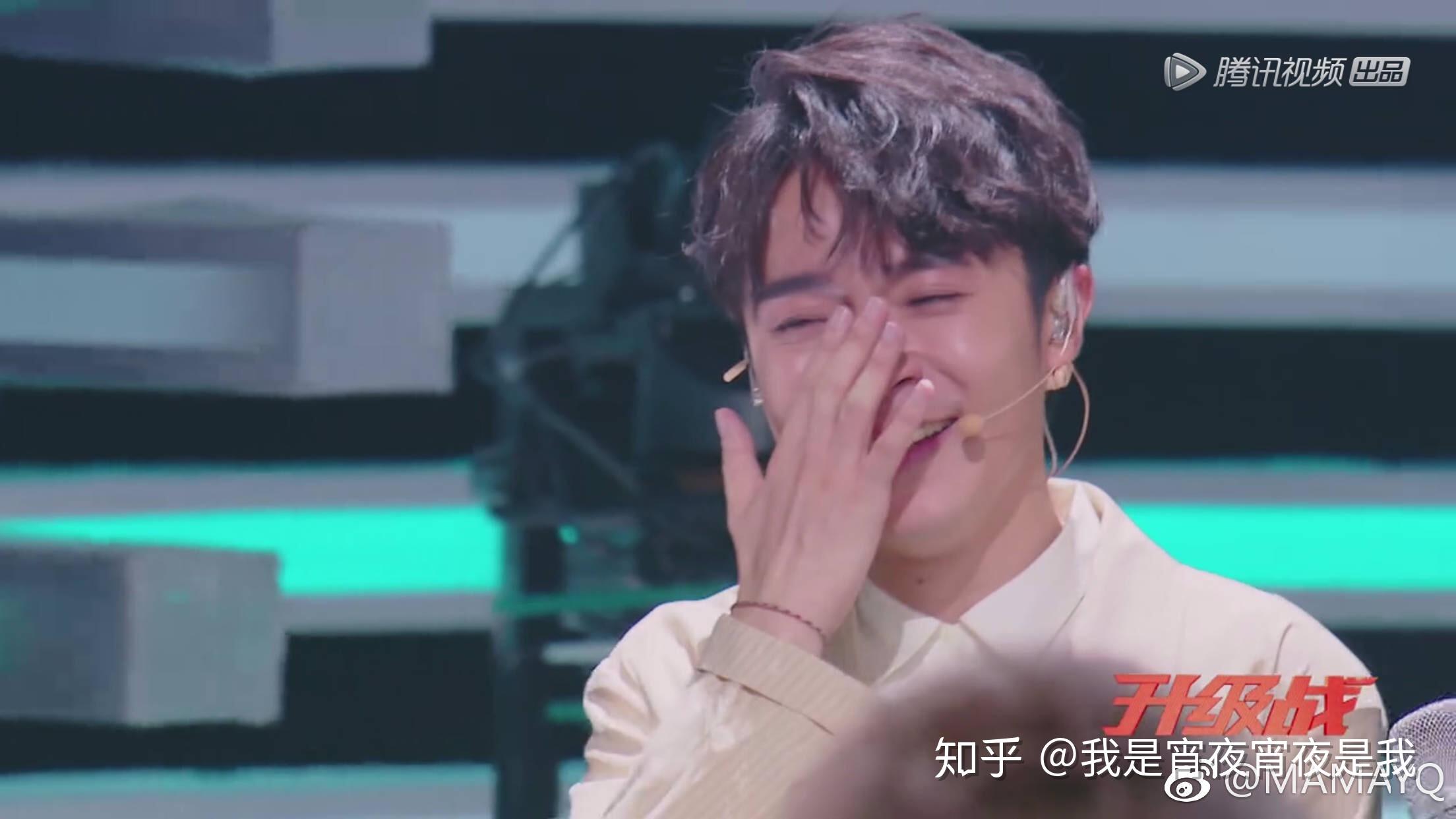 如何看待《明日之子》第二季第四期吴青峰「哭了」并自责名气不高?