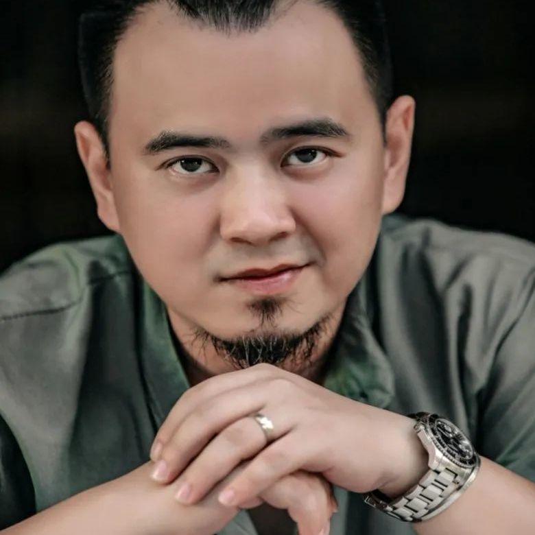 创始人/设计总监2005届室内设计中技:杨水生042019—2021中国(广州)