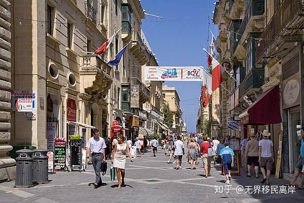 国民素质马耳他是一个不大的国家,这里只有40多万的人口,但却拥有300