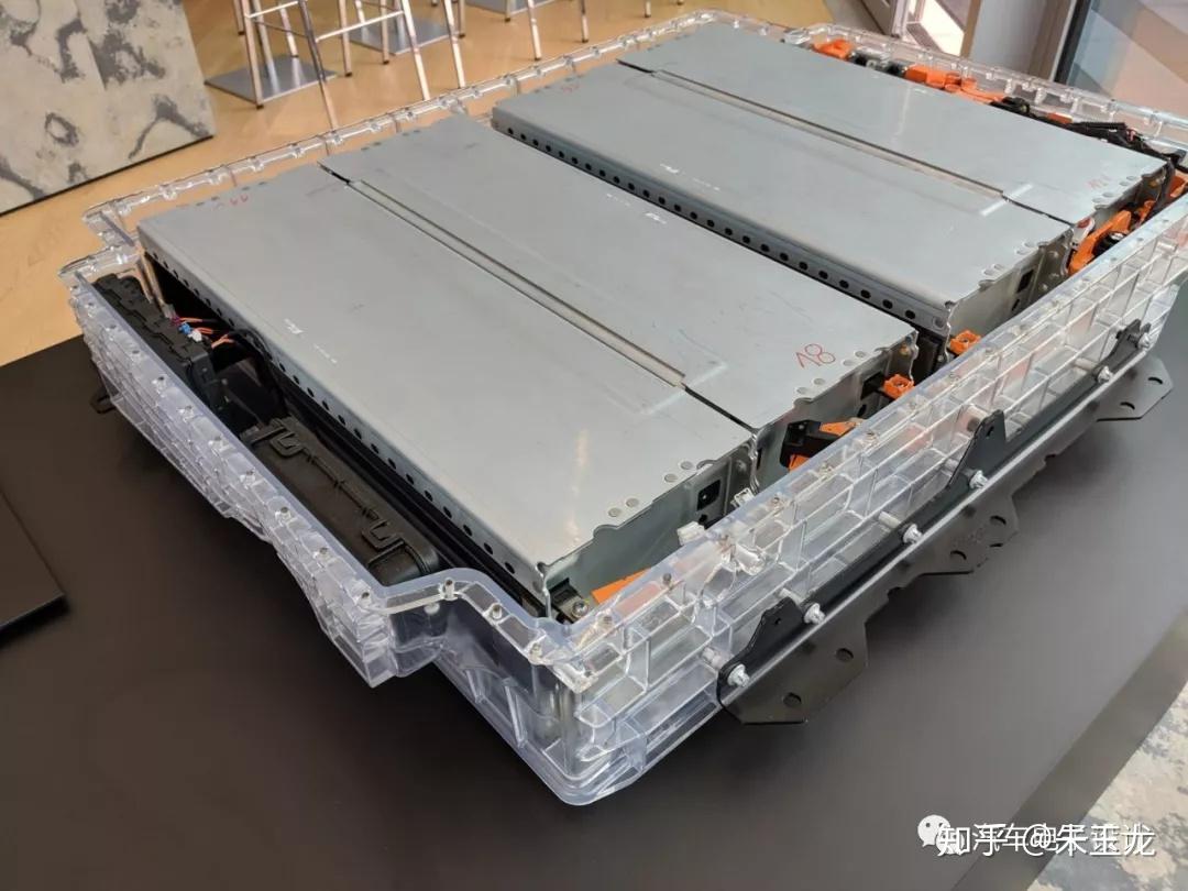 奔驰的312kwhphev电池