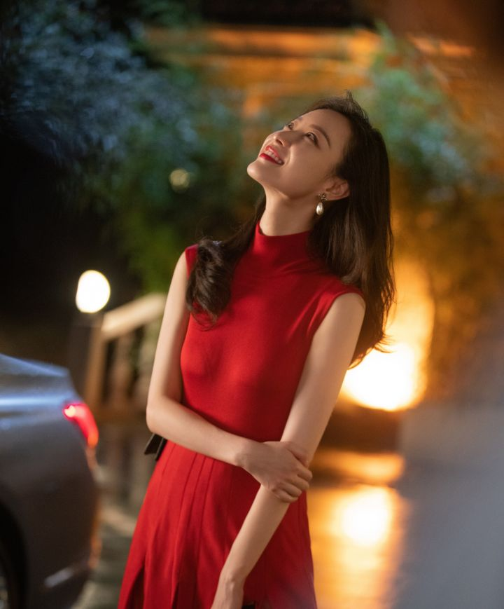 看《流金岁月》, pick朱锁锁职场穿搭范本