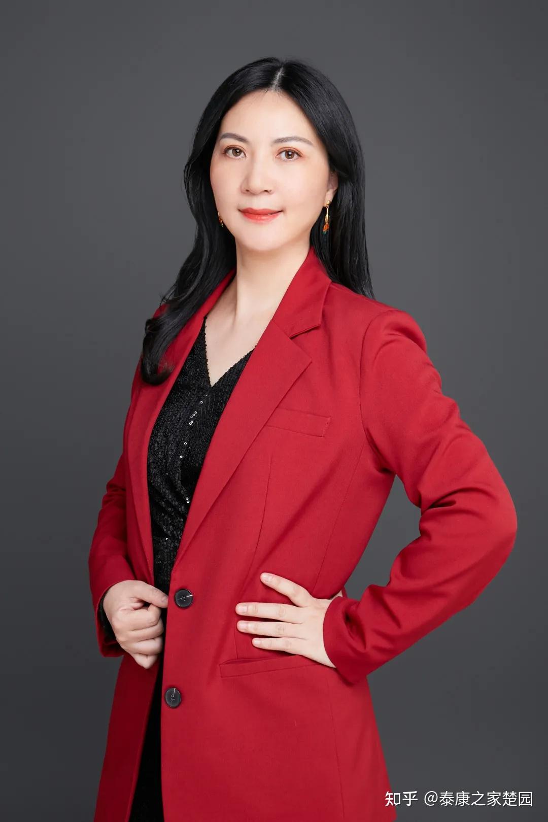 陈静波 | 泰康hwp健康财富规划师 15347106099端庄优雅