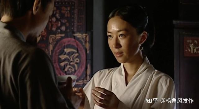 三,海瑞一共娶了三任妻子,还纳过至少两个小妾:第一任妻子,叫许氏,剧