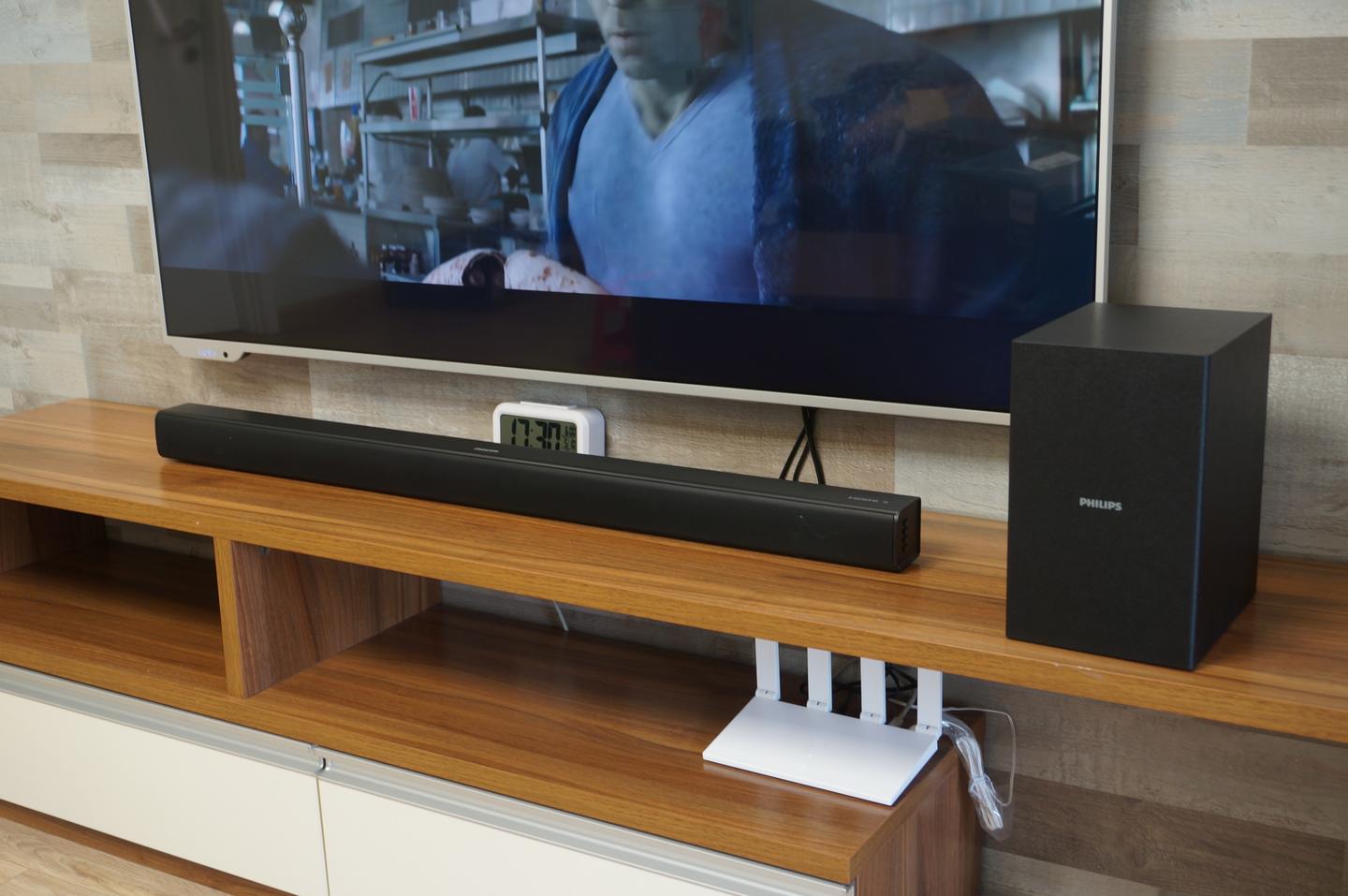 同电视机打配合完美改善音效的飞利浦家庭音响带你置身电影院