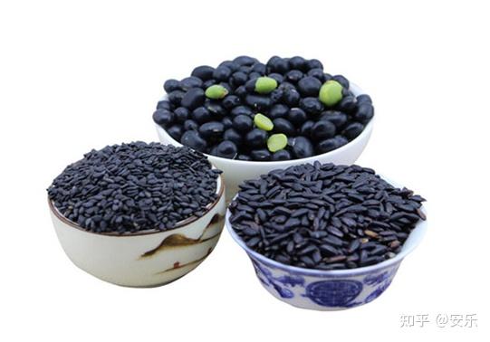 很多医学生说,脱发了一定要用含有侧伯叶的洗发水,真的吗?