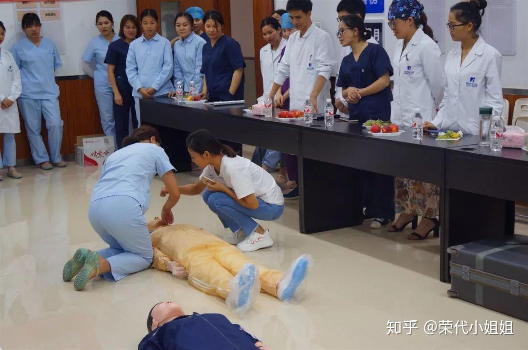 包含北京大学第三医院代诊挂号专业团队的词条