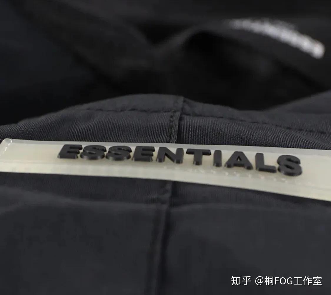 桐fearofgodfog复线反光夹克做工细节曝光