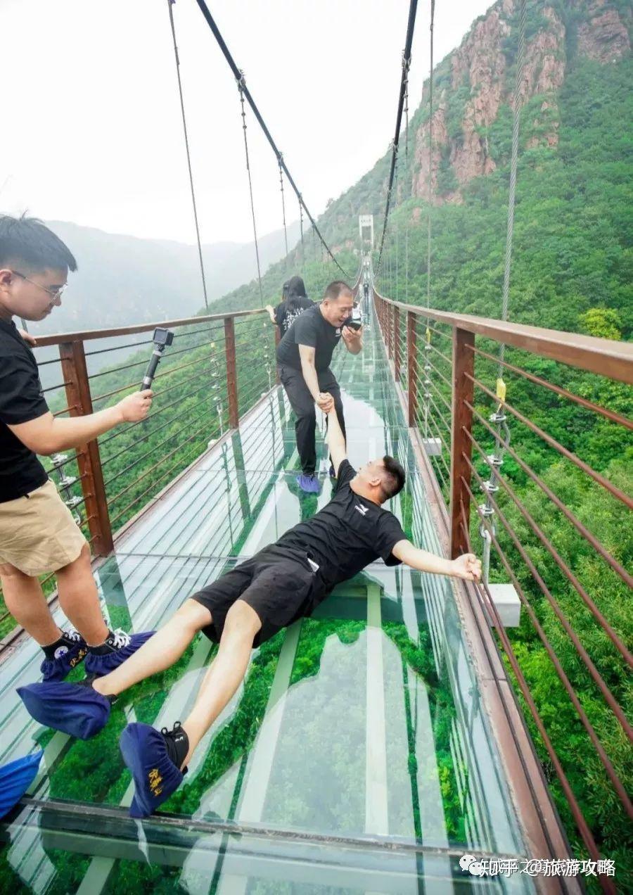 这样的玻璃栈道你敢走吗郑州周边自驾游必看