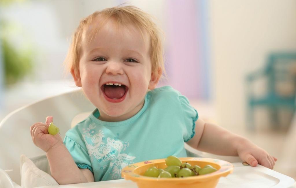 几个月的宝宝可以添加水果辅食 v2-0eedf0cba108e8e2761d934ec70c9813_1440w.jpg?source=172ae18b